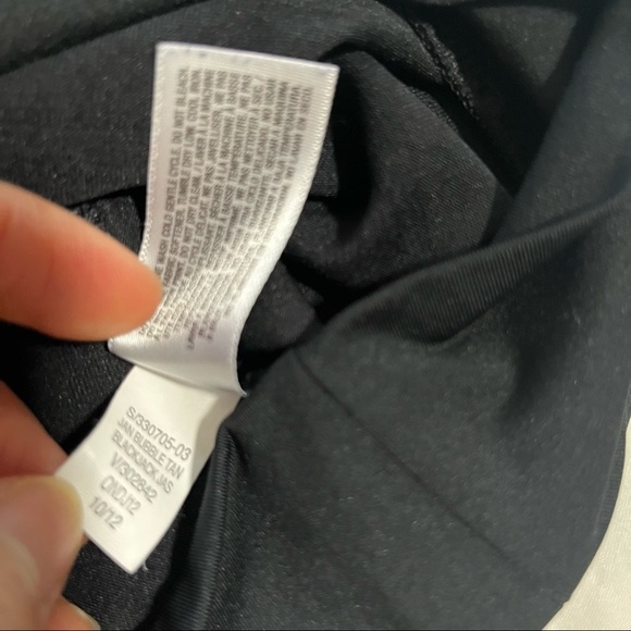 Old Navy Active Wear Size Small Tank Top Black - Picture 8 of 14